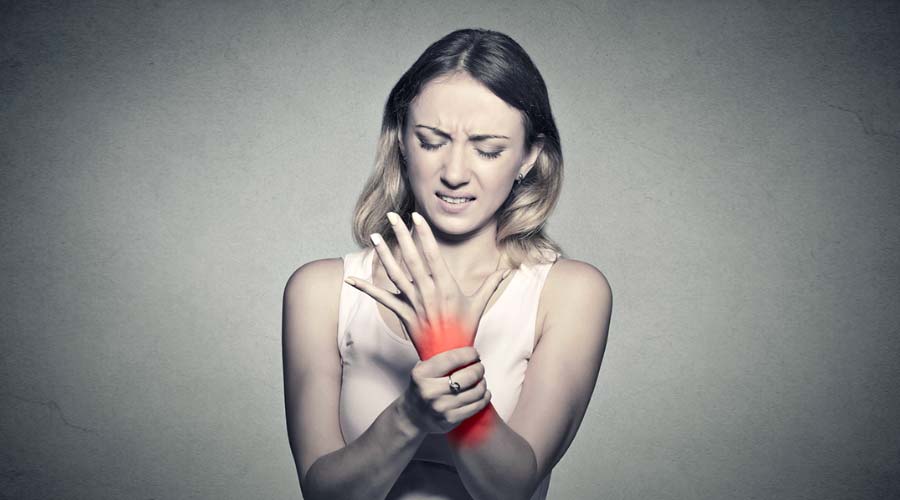 Tendinite du poignet : causes, symptômes et traitements