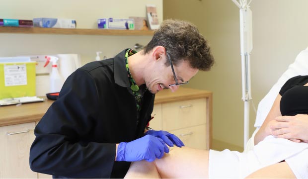 Dr Alexis Du Cap - Medicart Montréal et Rosemère / Epiderma