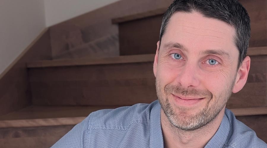 Francis Normandeau-Boucher, travailleur social
