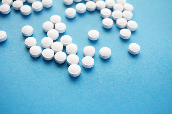 Le gouvernement du Canada crée une réserve de médicaments essentiels au traitement de la COVID-19 afin d'accroître les stocks au pays