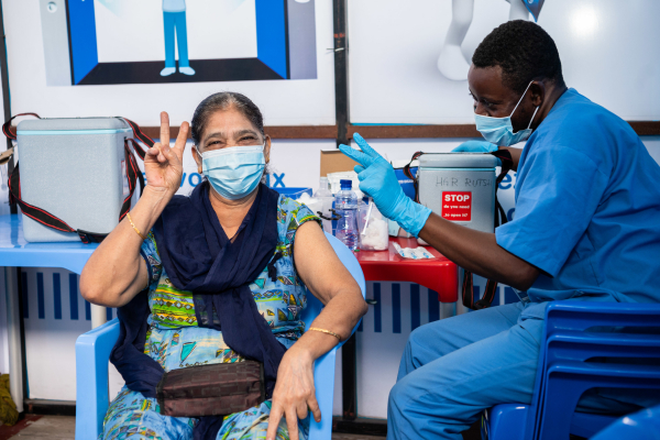 Les Canadiens et Canadiennes contribuent à la vaccination complète de près de 3,4 millions de personnes à l'échelle mondiale grâce aux dons pour contrer la COVID-19