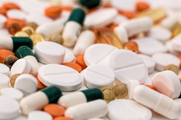 Le marché des nouveaux médicaments au Canada n'a pas ralenti au cours des deux dernières années, malgré l'importance accordée aux traitements contre la COVID-19