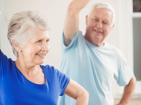 Un nouveau programme d'exercices conçus pour aider les aînés à vieillir en santé et à prévenir les chutes