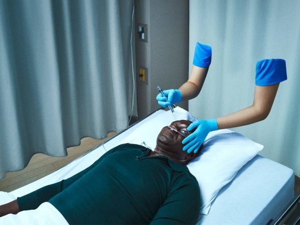 Les infirmières et infirmiers sont plus que des bras!