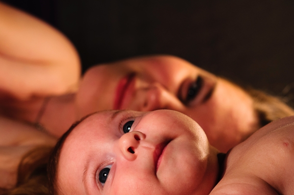 Le gouvernement du Canada publie un nouveau guide sur la santé post-partum pour les familles