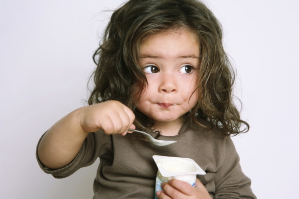 Les chiots héroïques de La Pat'Patrouille et l'adorable et amusant lapin Trix incitent les enfants à avoir une préférence pour des aliments à faible valeur nutritive