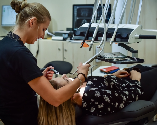 Le gouvernement du Canada annonce des progrès concernant le Régime canadien de soins dentaires