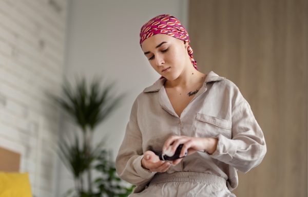 Un nouveau rapport de la Société canadienne du cancer montre qu'il n'y a pas assez de lits dans les maisons de soins palliatifs de presque partout au pays