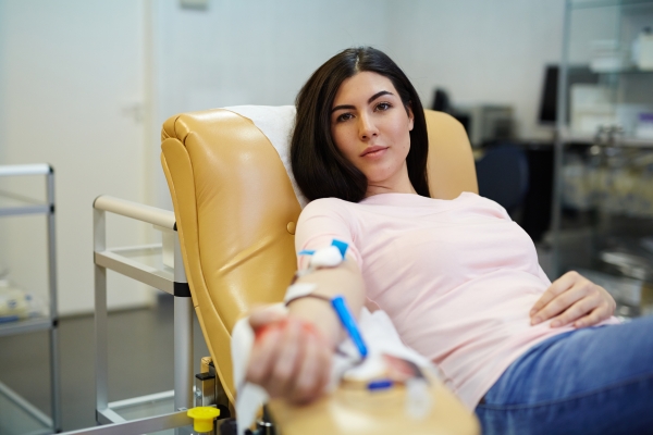 Inauguration d'un nouveau centre de dons de plasma par Héma-Québec à Drummondville