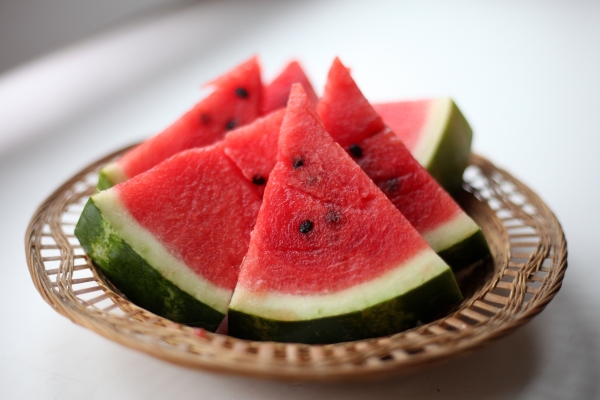 Santé Canada rappelle les pratiques de salubrité pour les melons afin de prévenir les contaminations alimentaires