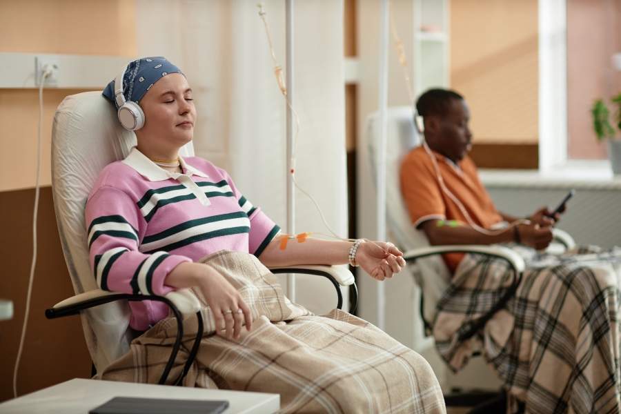 Cancer de l’endomètre : le Québec devient la première province à rembourser Jemperli en association avec la chimiothérapie