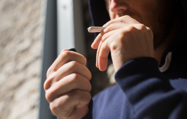 Manuvie et Shoppers Drug Mart offriront un programme coordonné pour la marijuana à usage médical