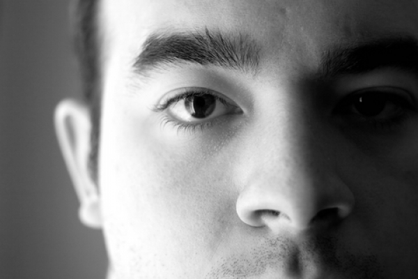 Plus d'un quart des hommes Canadiens craignent que le fait de discuter de santé mentale au travail puisse mettre leur emploi en danger
